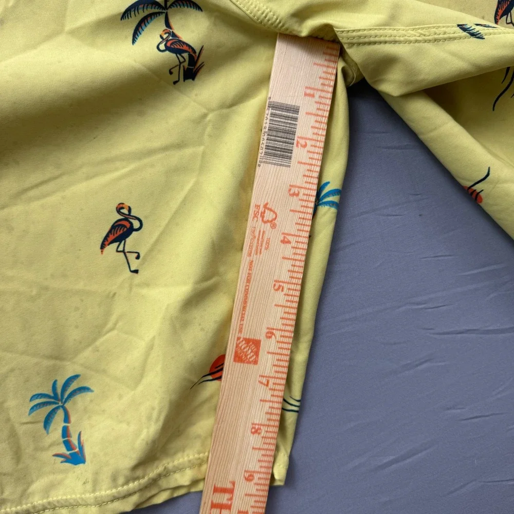 ONeill Mens Yellow Tropical Flamingo‎ Palm Tree Board Shorts Size 36 Swim Trunks